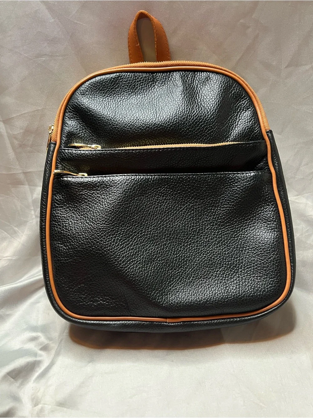 Valentina Italian Black and Tan Leather Convertible backpack Shoulder Purse
